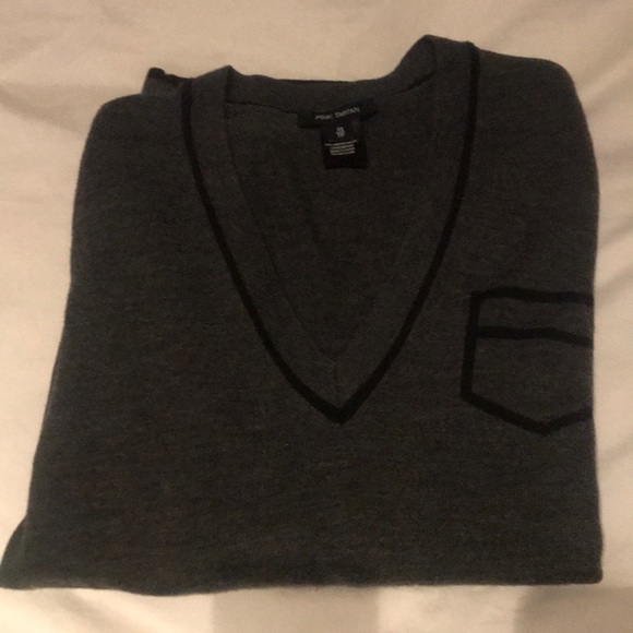 Great sweater - Picture 4 of 4